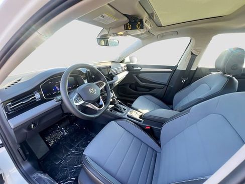 New 2025 Volkswagen Jetta SE image 20