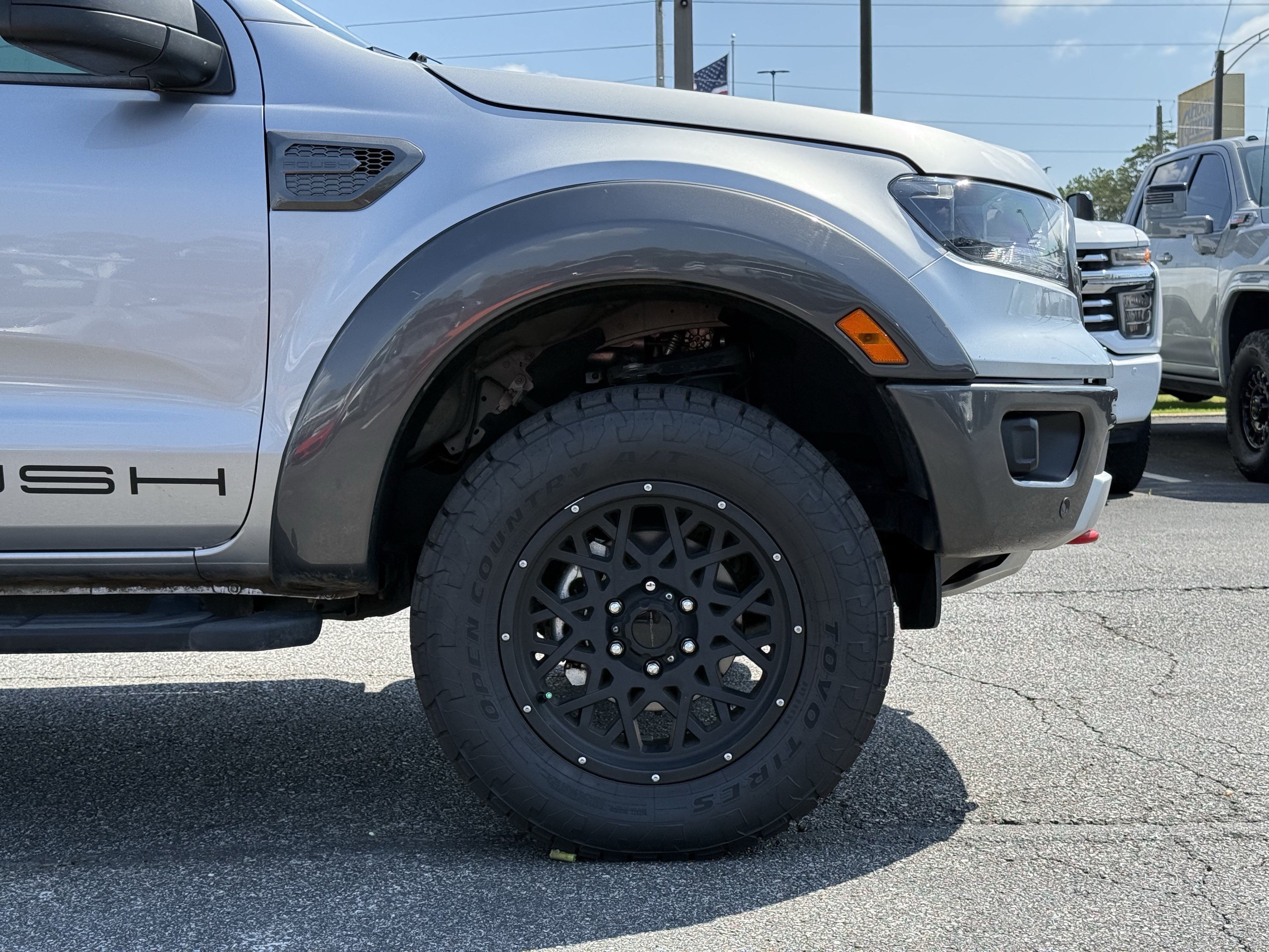 Used 2022 Ford Ranger XLT w/ Equipment Group 302A High AWD/4WD image 13