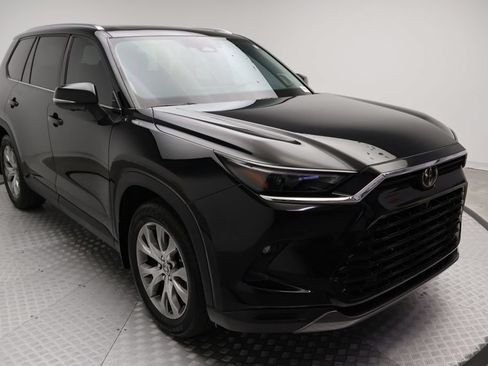 Certified 2024 Toyota Grand Highlander AWD Hybrid image 6