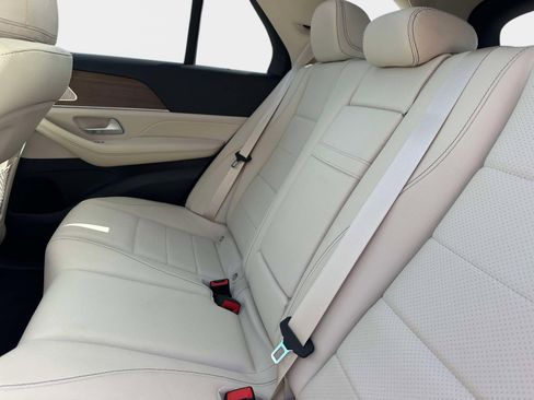 Used 2023 Mercedes-Benz GLE 350 4MATIC image 13