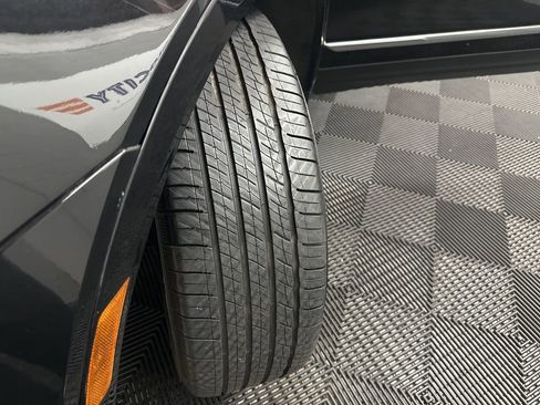 Used 2024 Cadillac XT5 Premium Luxury image 41