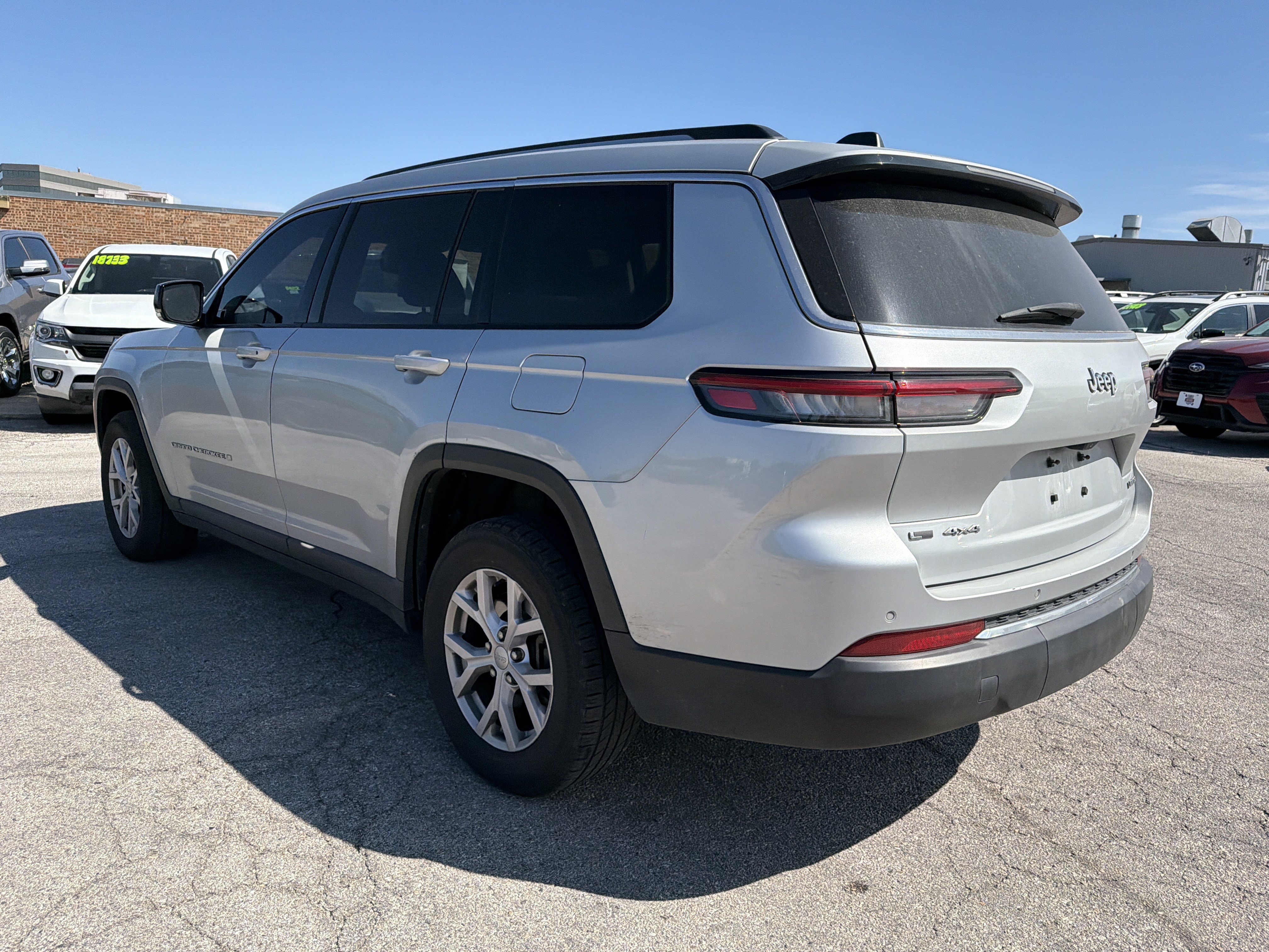 Used 2021 Jeep Grand Cherokee L Limited AWD/4WD image 5