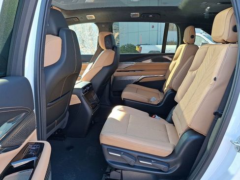 New 2025 Cadillac Escalade IQ Sport 2 w/ LPO, ONYX Package image 6