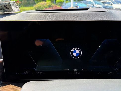 Used 2024 BMW X5 xDrive40i w/ Premium Package AWD/4WD image 26