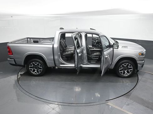 Used 2025 RAM 1500 Laramie image 54