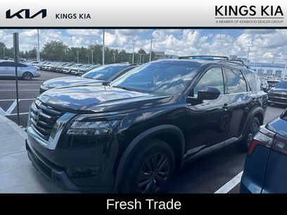 Used 2024 Nissan Pathfinder SV w/ SV Premium Package