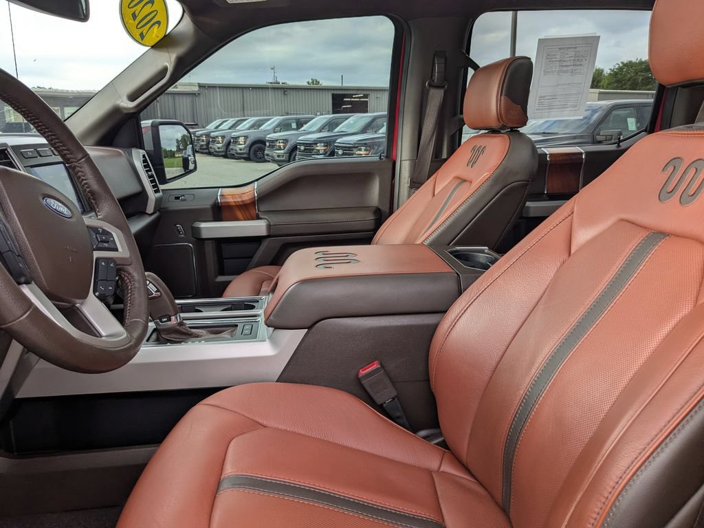 Used 2020 Ford F150 King Ranch w/ Equipment Group 601A Luxury AWD/4WD image 4