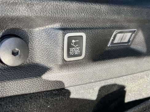 Used 2023 Jeep Grand Cherokee L Summit w/ High Altitude Package image 11