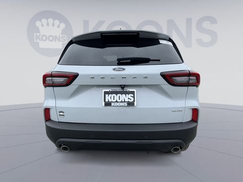 New 2026 Ford Escape ST-Line Select w/ Equipment Group 401A image 5