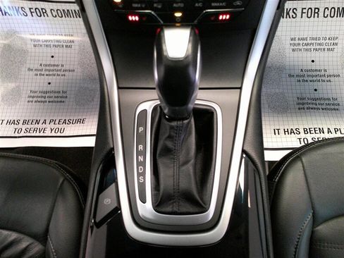 Used 2018 Ford Edge SEL w/ Equipment Group 201A image 24