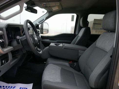 New 2026 Ford F250 XLT w/ XLT Premium Package image 18