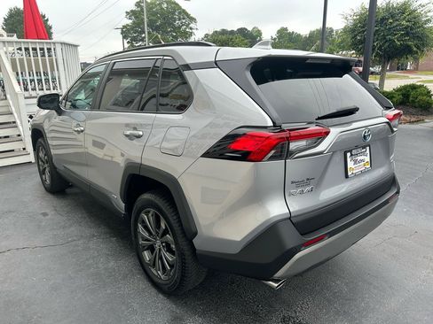 Used 2023 Toyota RAV4 Limited AWD/4WD image 5