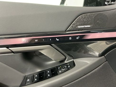 New 2026 BMW 530i w/ Premium Package RWD image 24