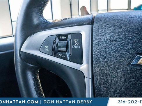 Used 2017 Chevrolet Equinox LT w/ Convenience Package image 11