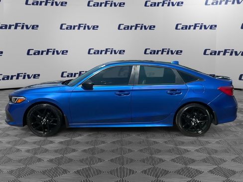 Used 2024 Honda Civic Sport image 2