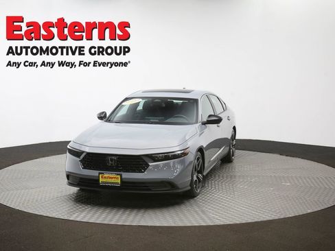 Used 2025 Honda Accord Sport image 51