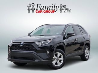 Used 2020 Toyota RAV4 XLE w/ Convenience Package video 1