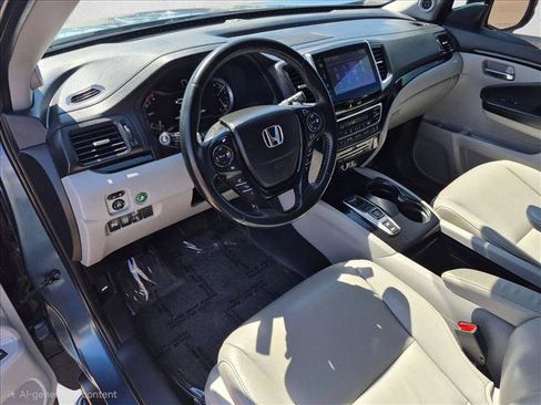 Used 2016 Honda Pilot Touring image 13