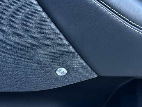 Used 2024 Ford Mustang Mach-E Premium image 22