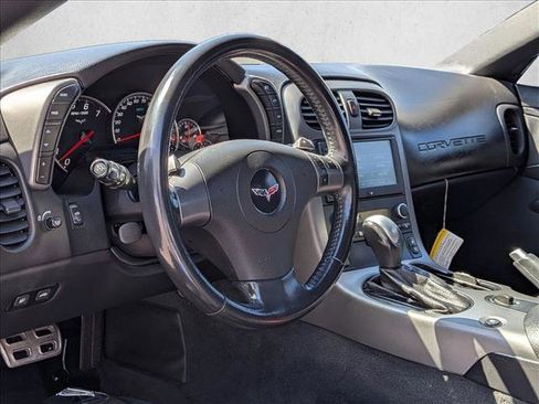 Used 2007 Chevrolet Corvette Convertible w/ Preferred Equipment Group RWD image 10