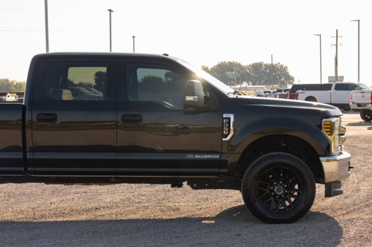 Used 2019 Ford F350 XLT AWD/4WD image 11