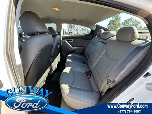 Used 2016 Hyundai Elantra Limited image 14