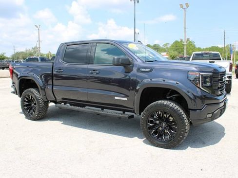 Used 2024 GMC Sierra 1500 Elevation AWD/4WD image 14