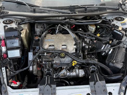 Used 2001 Chevrolet Monte Carlo LS image 17