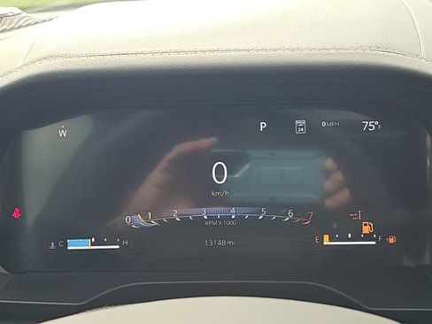 Used 2023 Jeep Grand Cherokee Overland w/ Luxury Tech Group IV image 44