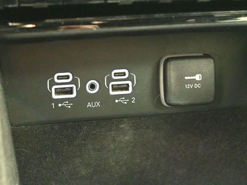 Used 2022 Jeep Grand Cherokee Overland AWD/4WD image 25