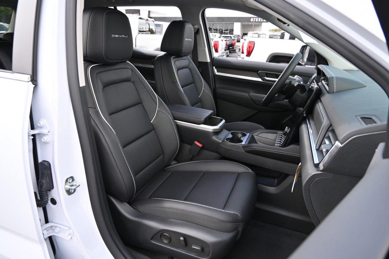 New 2027 GMC Terrain Denali AWD/4WD image 25