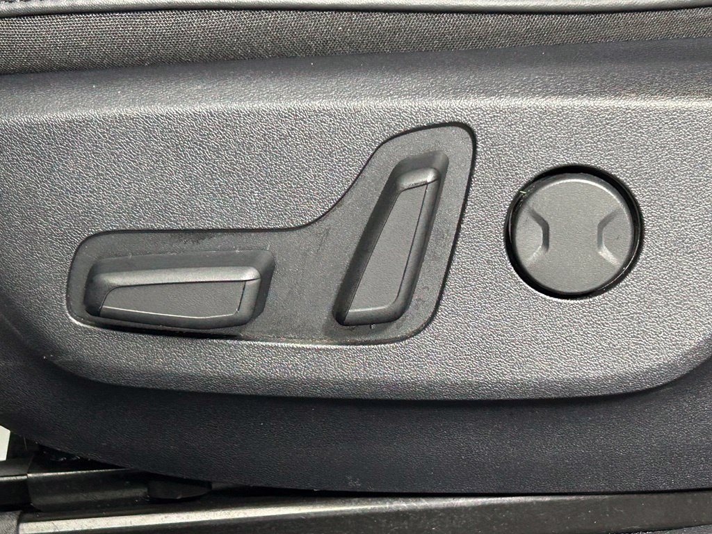 Used 2023 Kia EV6 Wind w/ Wind Technology Package AWD/4WD image 33