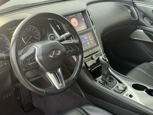 Used 2018 INFINITI Q60 3.0t Luxe image 11