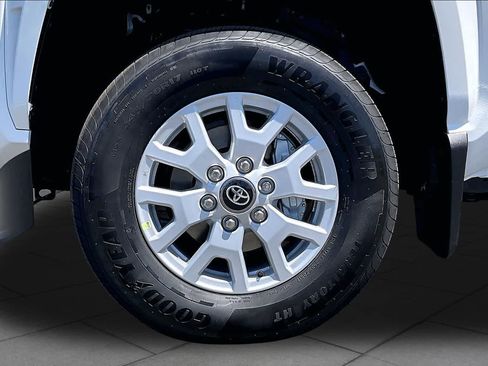 New 2026 Toyota Tacoma SR5 AWD/4WD image 11