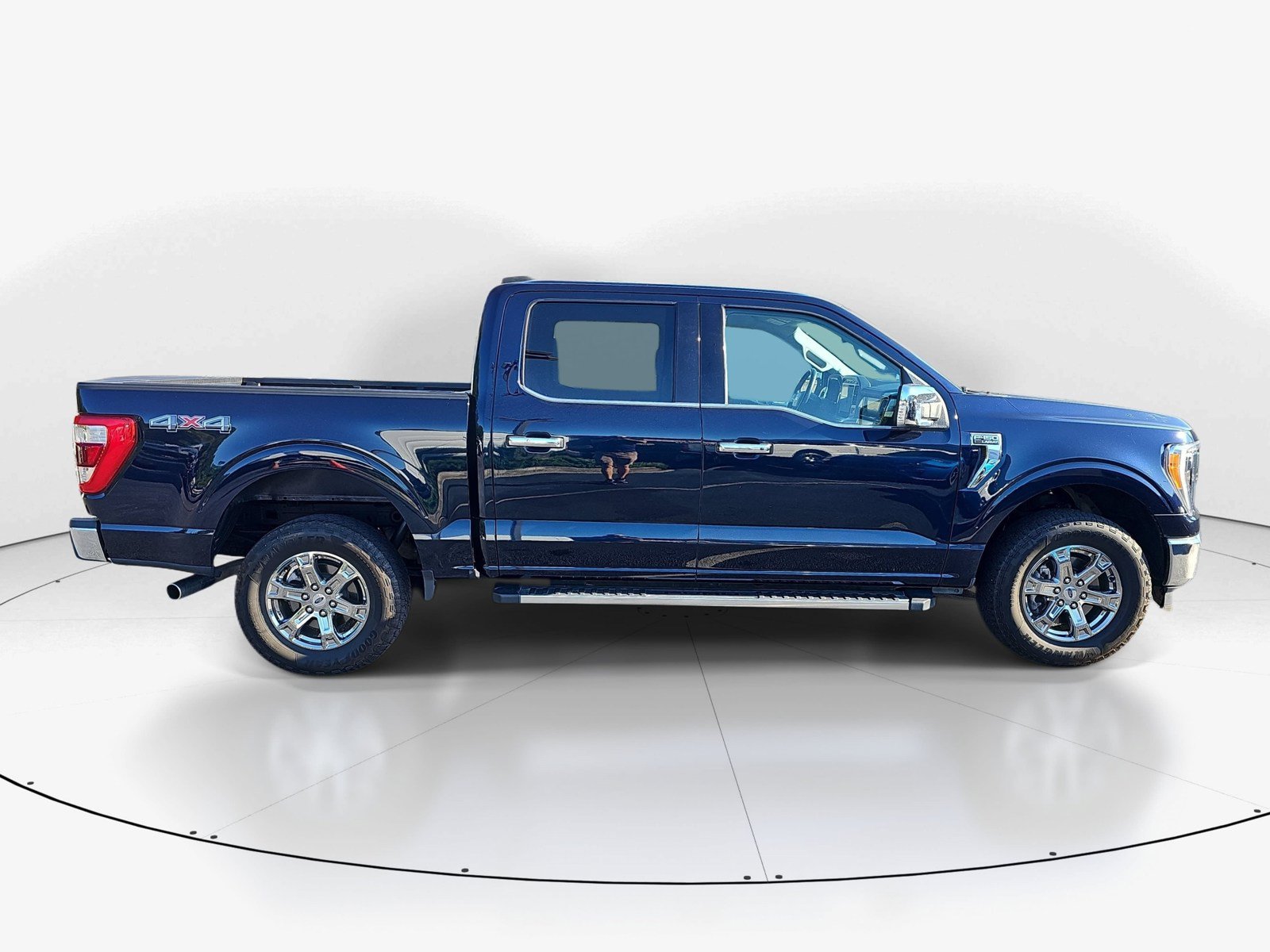 Used 2022 Ford F150 Lariat AWD/4WD image 2
