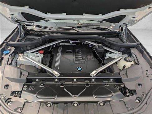 Used 2022 BMW X5 xDrive40i w/ Premium Package image 23