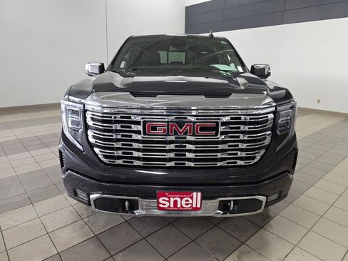 Used 2023 GMC Sierra 1500 Denali image 8