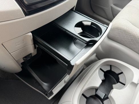 Used 2015 Honda Odyssey EX image 48