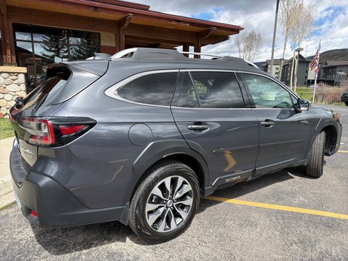 Used 2024 Subaru Outback Touring image 11