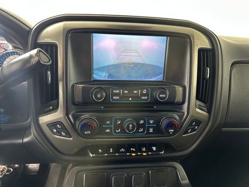 Used 2018 Chevrolet Silverado 2500 High Country w/ Duramax Plus Package image 22