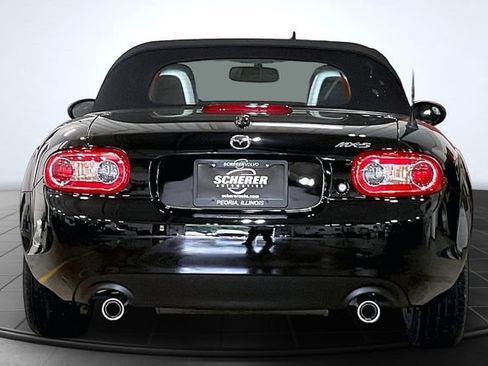 Used 2012 MAZDA MX-5 Miata Grand Touring w/ Premium Pkg RWD image 4