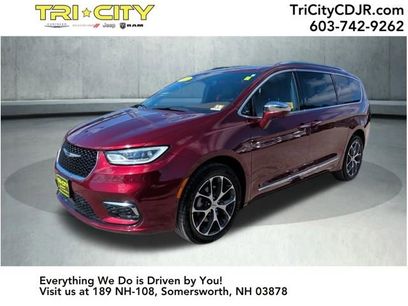 Used 2021 Chrysler Pacifica Limited w/ Premium & Safety Sphere Group