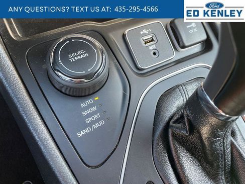 Used 2022 Jeep Cherokee Latitude Lux image 15