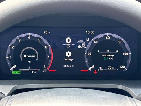 New 2025 Toyota Tacoma TRD Off-Road image 15