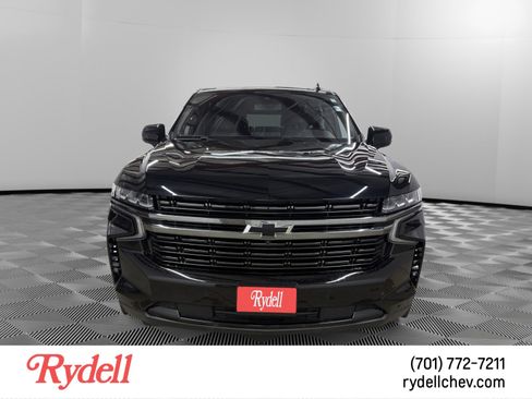Used 2021 Chevrolet Suburban RST w/ Luxury Package image 8
