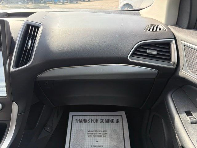 Used 2021 Ford Edge SEL AWD/4WD image 22