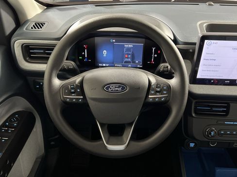 New 2026 Ford Maverick XLT image 16