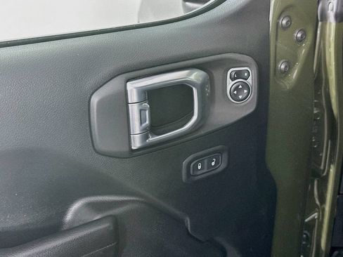 Used 2021 Jeep Wrangler Unlimited Sport AWD/4WD image 27