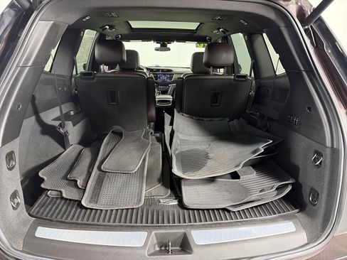 Used 2020 Cadillac XT6 Premium Luxury image 18