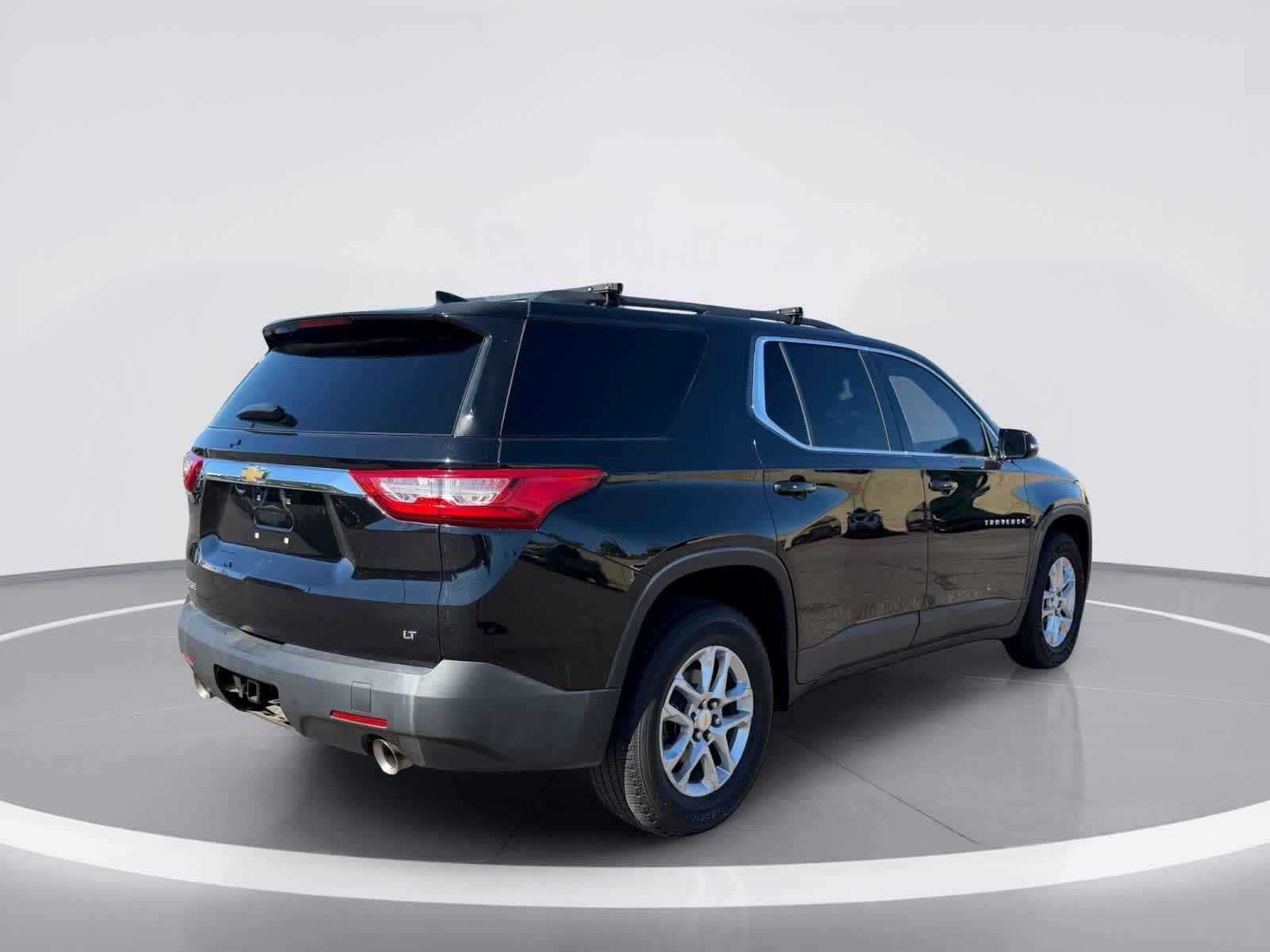 Used 2019 Chevrolet Traverse LT FWD image 6